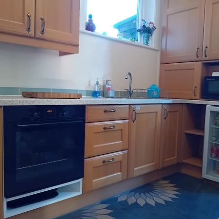 Home From Home Guesthouse Leiston Bagian luar foto
