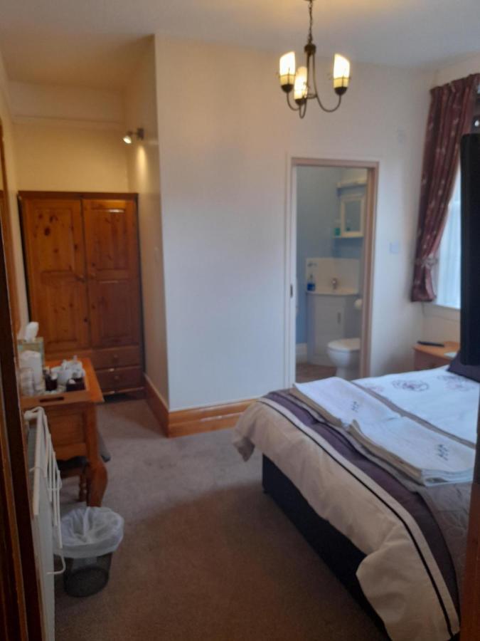 Home From Home Guesthouse Leiston Bagian luar foto