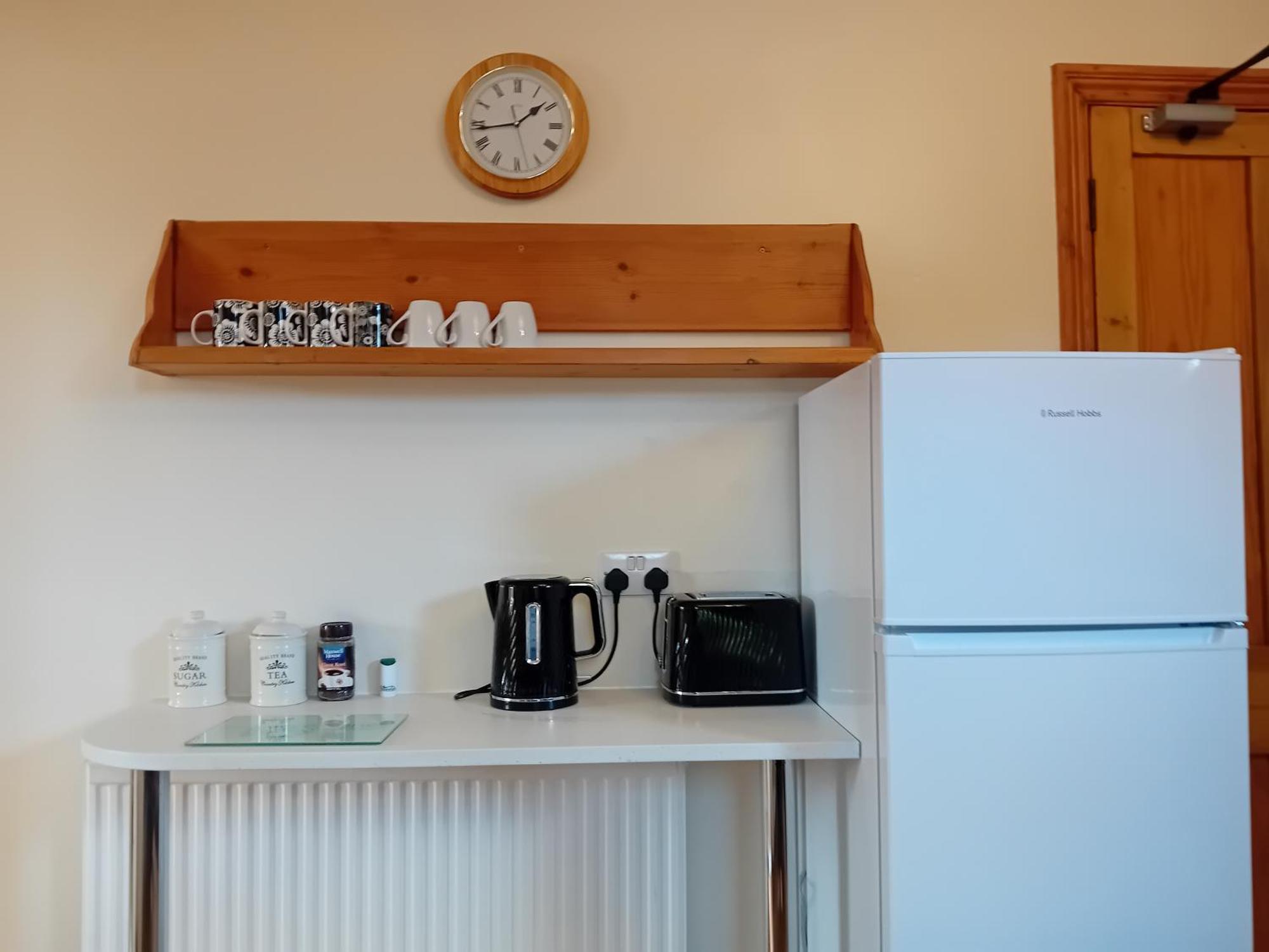 Home From Home Guesthouse Leiston Bagian luar foto