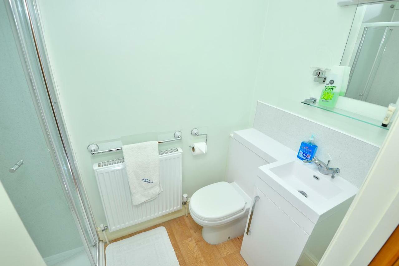 Home From Home Guesthouse Leiston Bagian luar foto