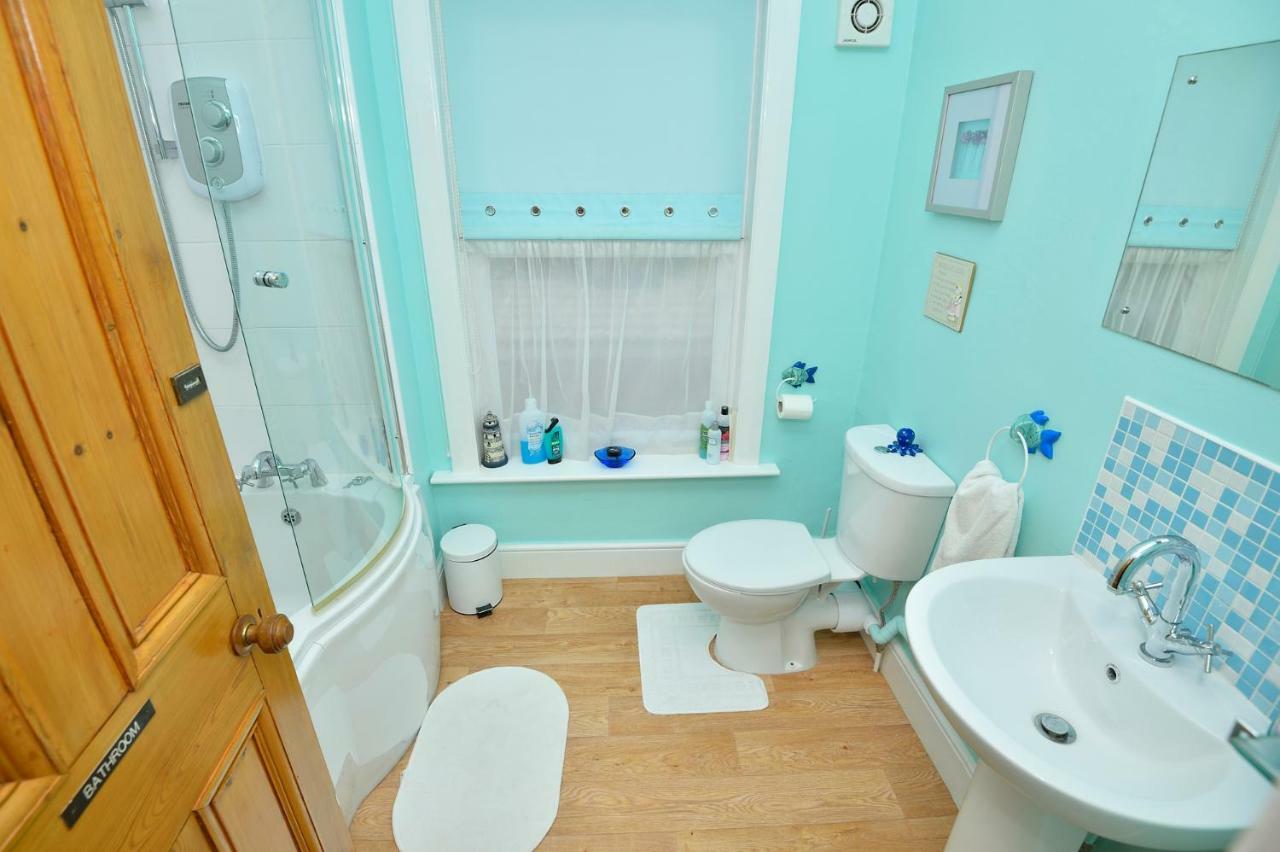 Home From Home Guesthouse Leiston Bagian luar foto