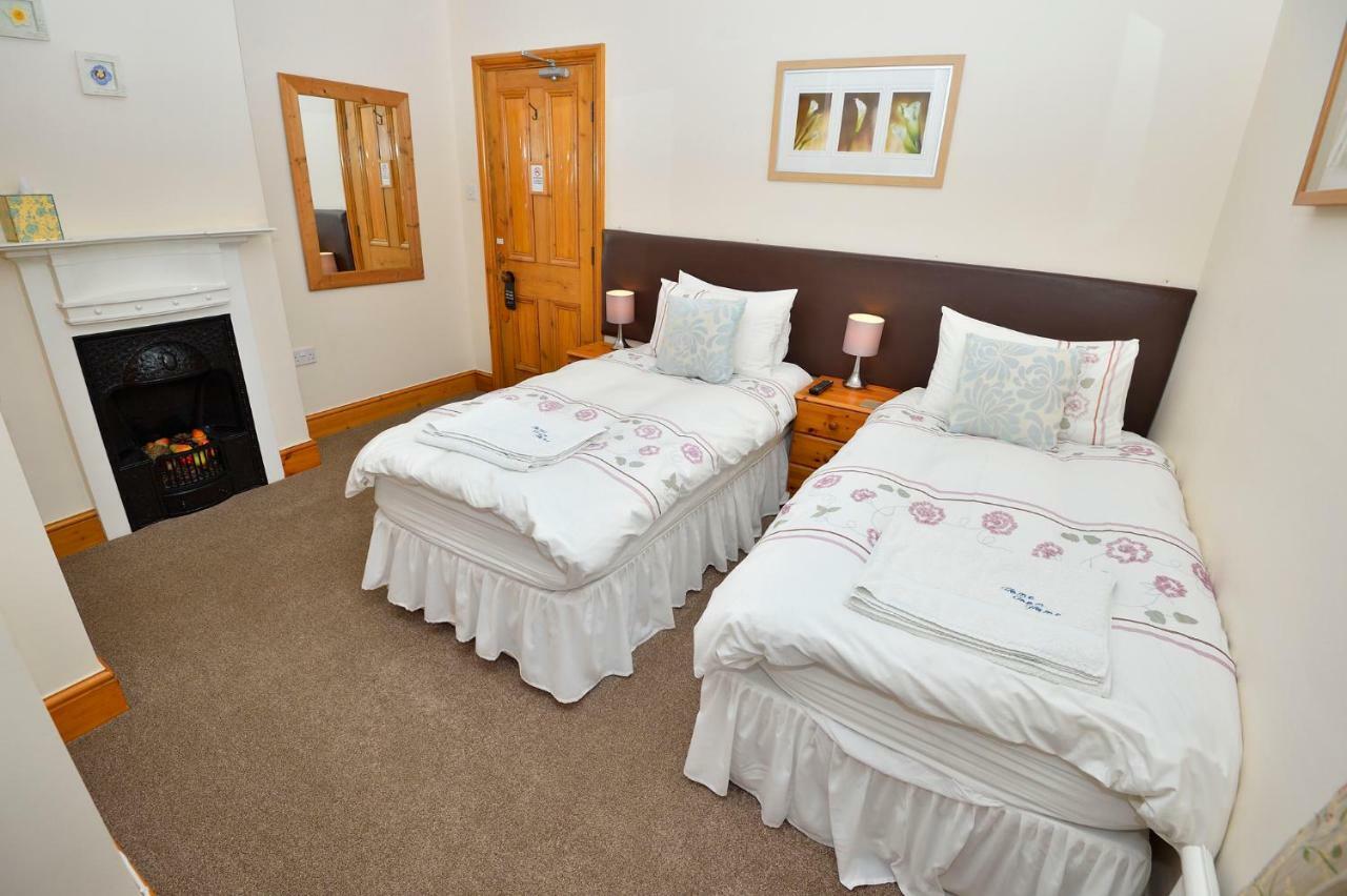 Home From Home Guesthouse Leiston Bagian luar foto