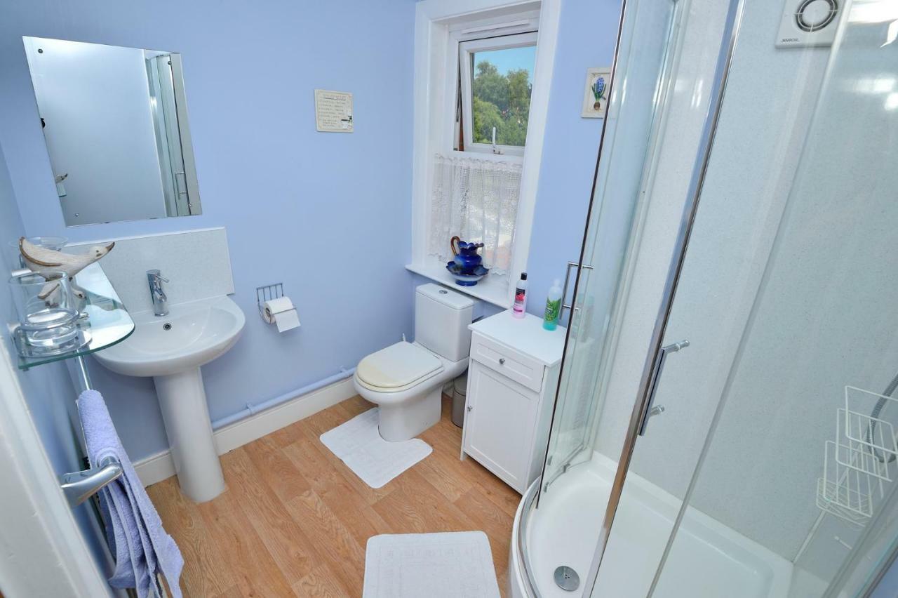 Home From Home Guesthouse Leiston Bagian luar foto