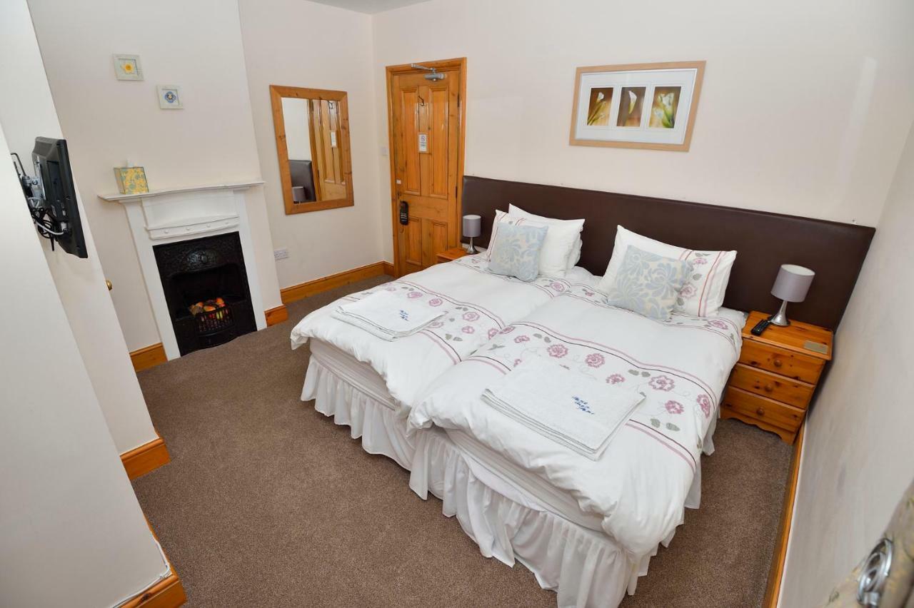 Home From Home Guesthouse Leiston Bagian luar foto