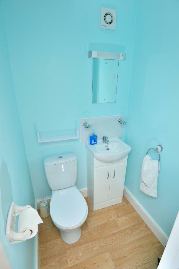 Home From Home Guesthouse Leiston Bagian luar foto